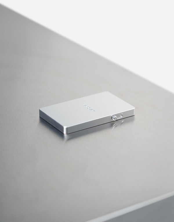 ALUMINIUM CARDHOLDER